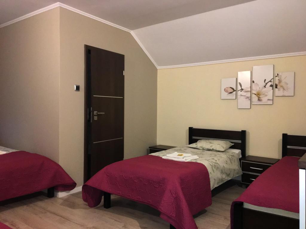 Laura Bed & Breakfast Belchatow Exterior photo