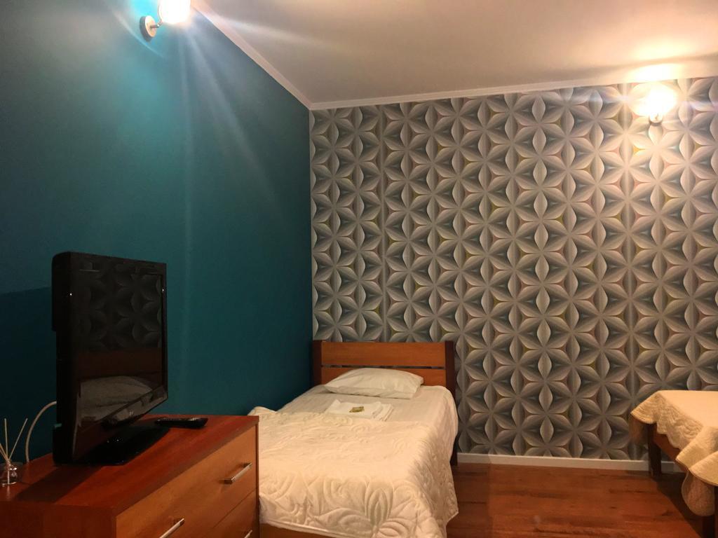 Laura Bed & Breakfast Belchatow Exterior photo