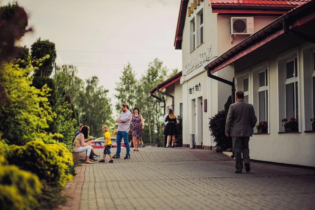 Laura Bed & Breakfast Belchatow Exterior photo